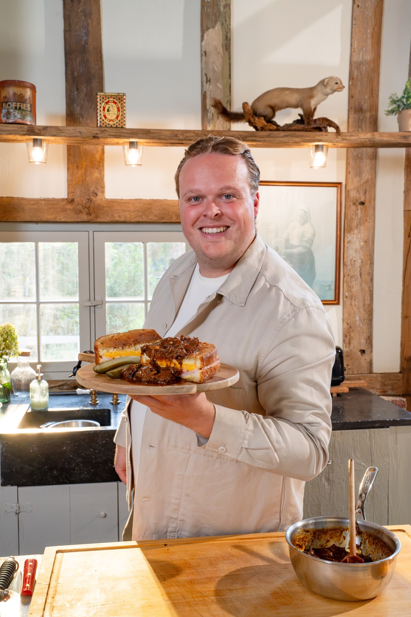 Timon Michiels: <br/>Croque monsieur met ragout <br/>van runderwang <br/>en Flandrien Oud